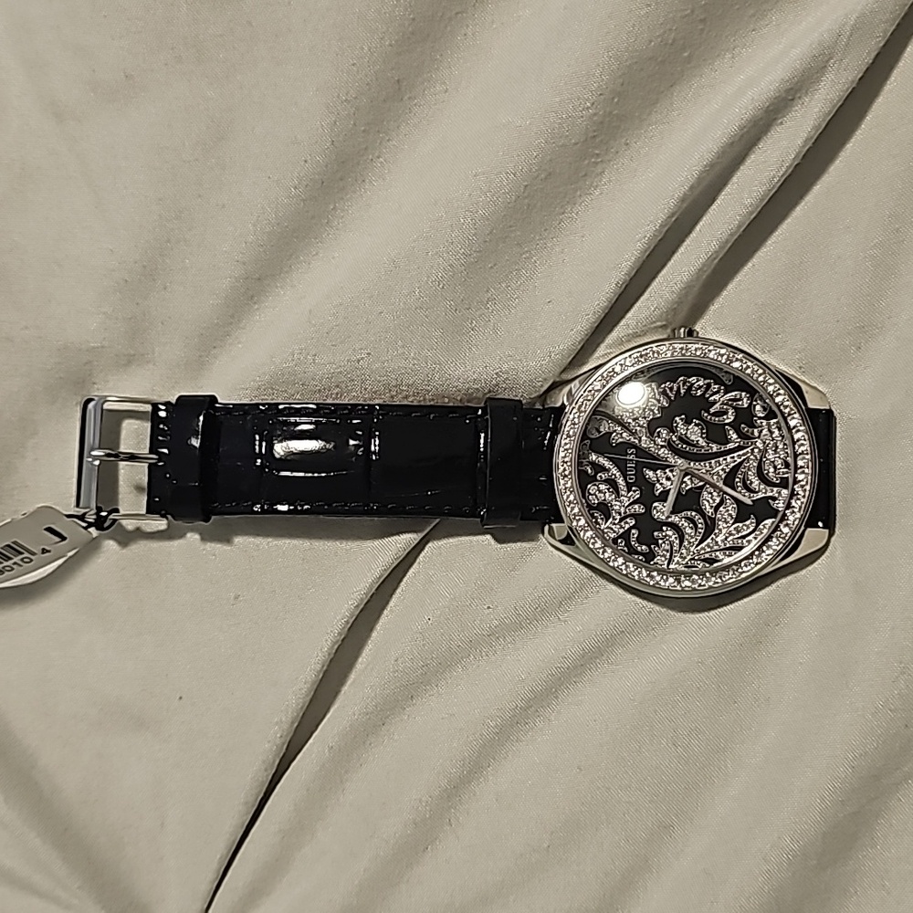 LDS Guess Watch (W80052L1)